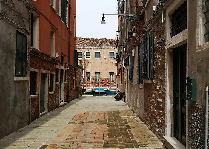 La Corte